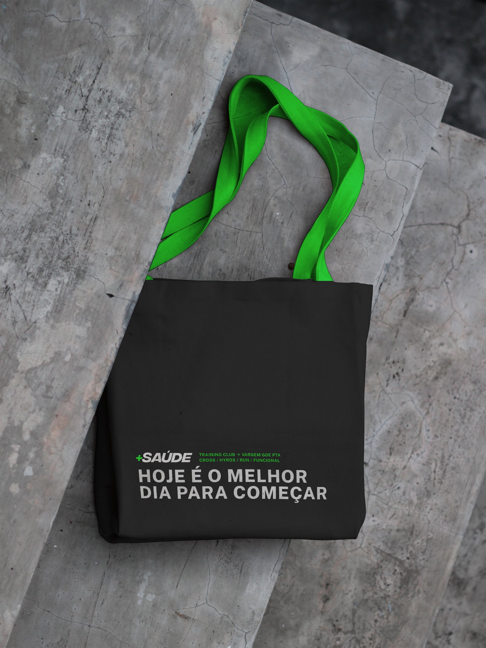 Tote bag